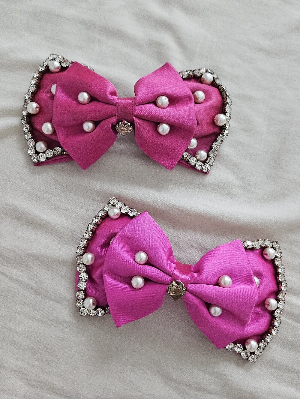 Ma*rs Agejo Gyaru Hot Pink Pearl And Rhinestone Satin Oversize Bow Barette 2 Set